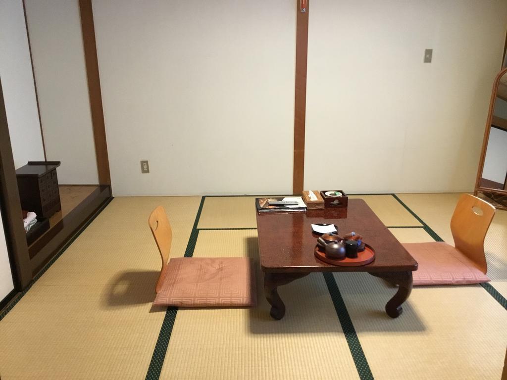 Yakushi No Yu Yumotokan Kusatsu  Ngoại thất bức ảnh